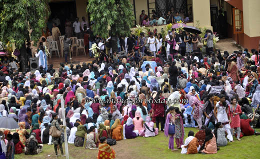 Agnes protest12july30 2